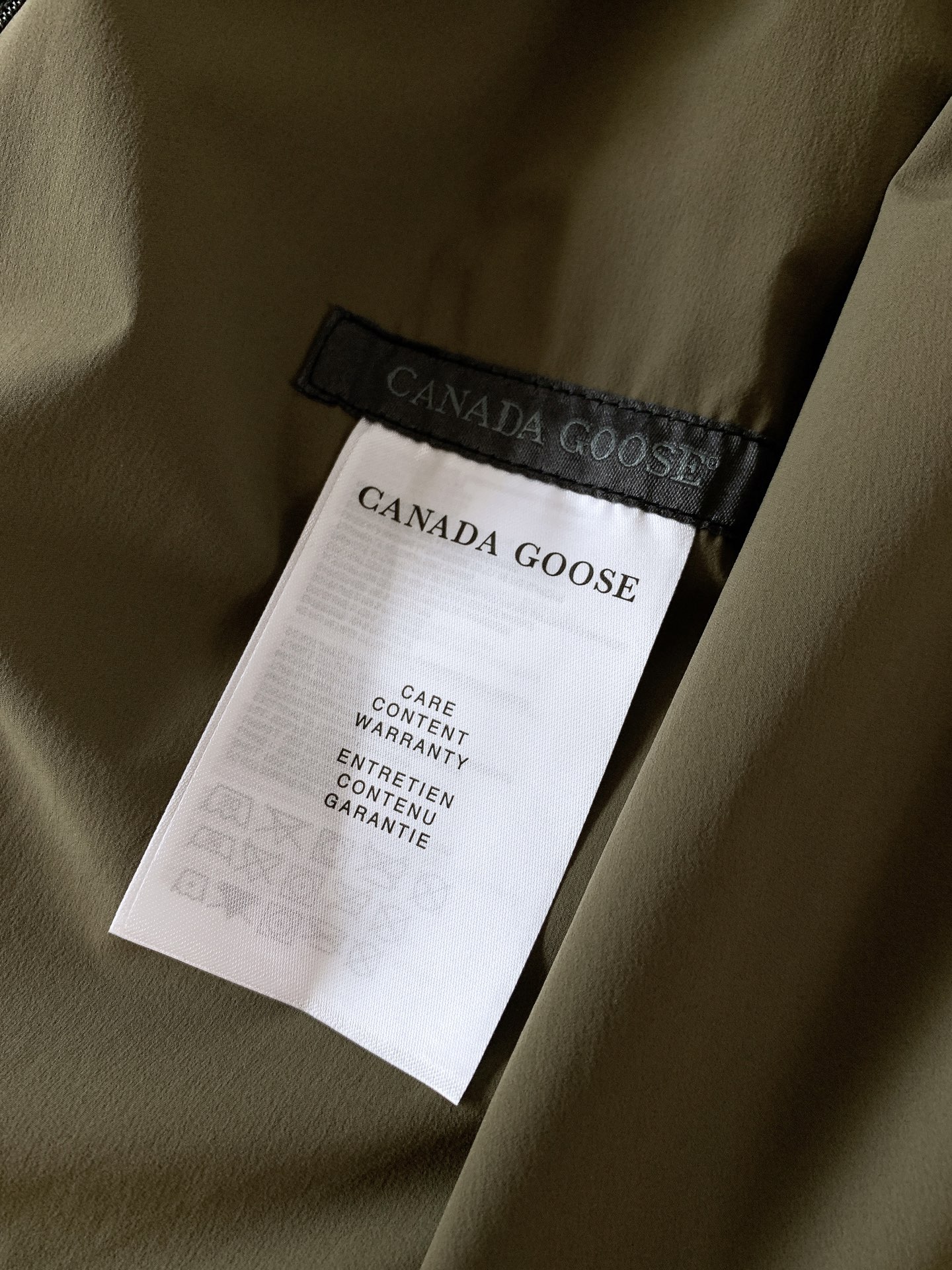 Canada Goose 加拿大鹅 Lodge立领夹克外套皮肤衣 演绎休闲都市造型.经典设计轻松裁剪版型