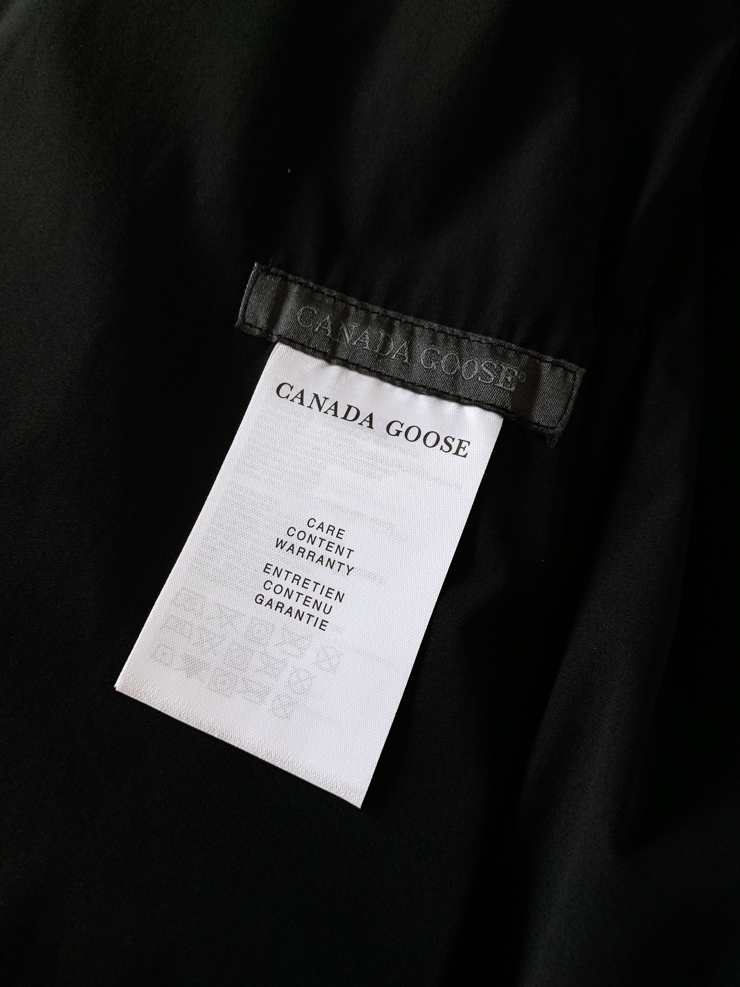 Canada Goose 加拿大鹅 Lodge立领夹克外套皮肤衣 演绎休闲都市造型.经典设计轻松裁剪版型