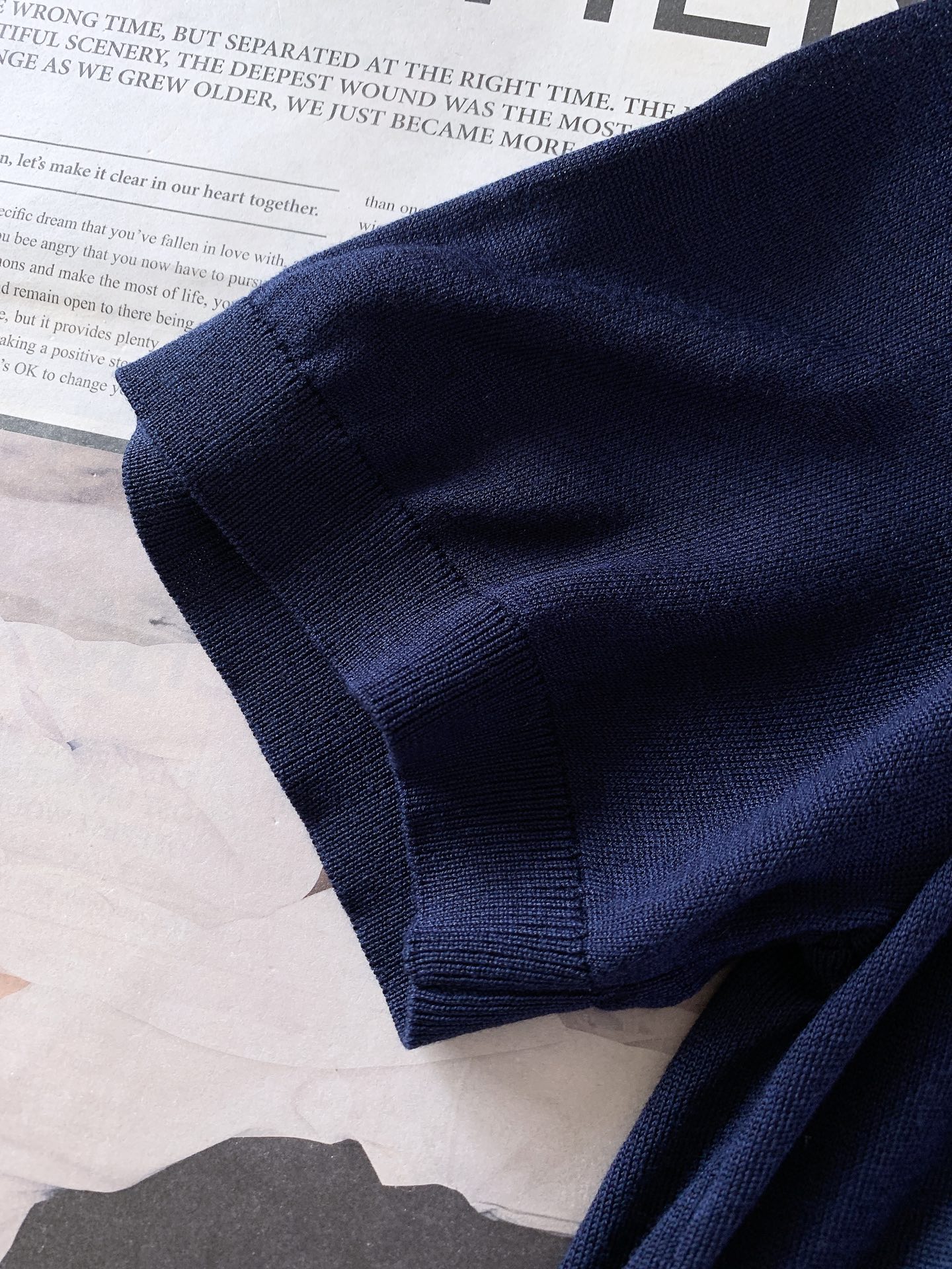 LoroPiana L.P SS春夏新品 Loro Piana翻领针织短袖材质 桑蚕丝混纺尺寸	M	  