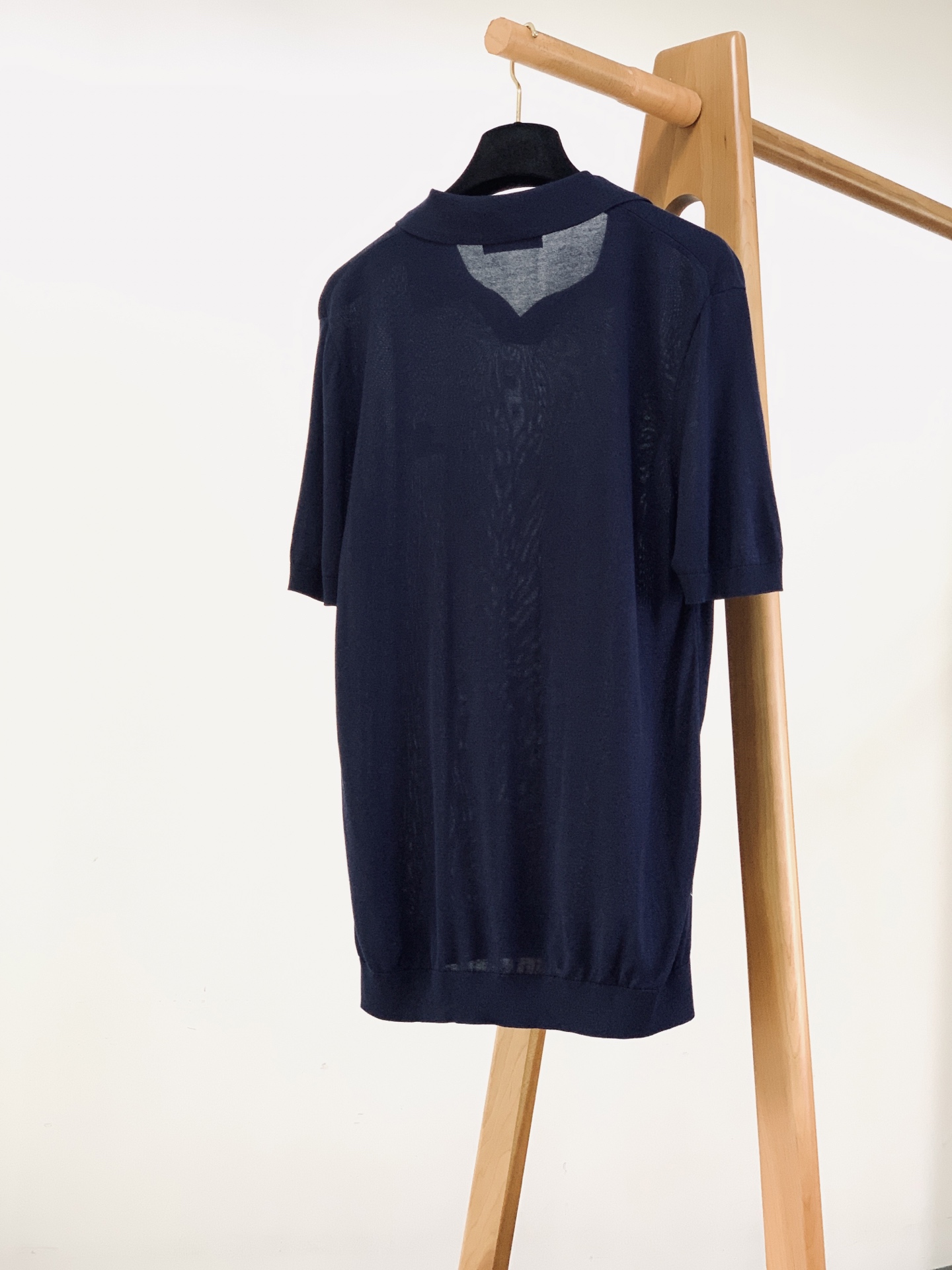 LoroPiana L.P SS春夏新品 Loro Piana翻领针织短袖材质 桑蚕丝混纺尺寸	M	  