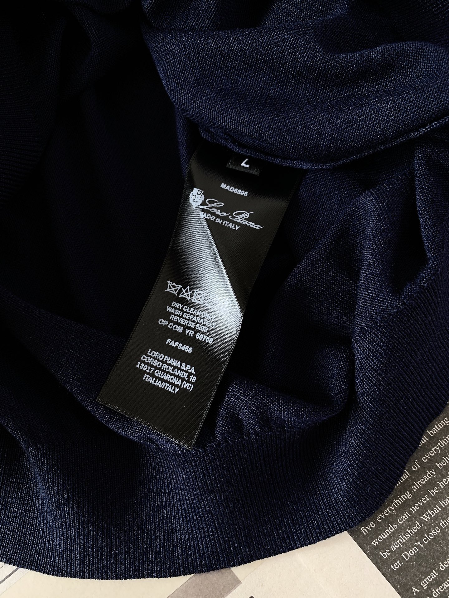LoroPiana L.P SS春夏新品 Loro Piana翻领针织短袖材质 桑蚕丝混纺尺寸	M	  