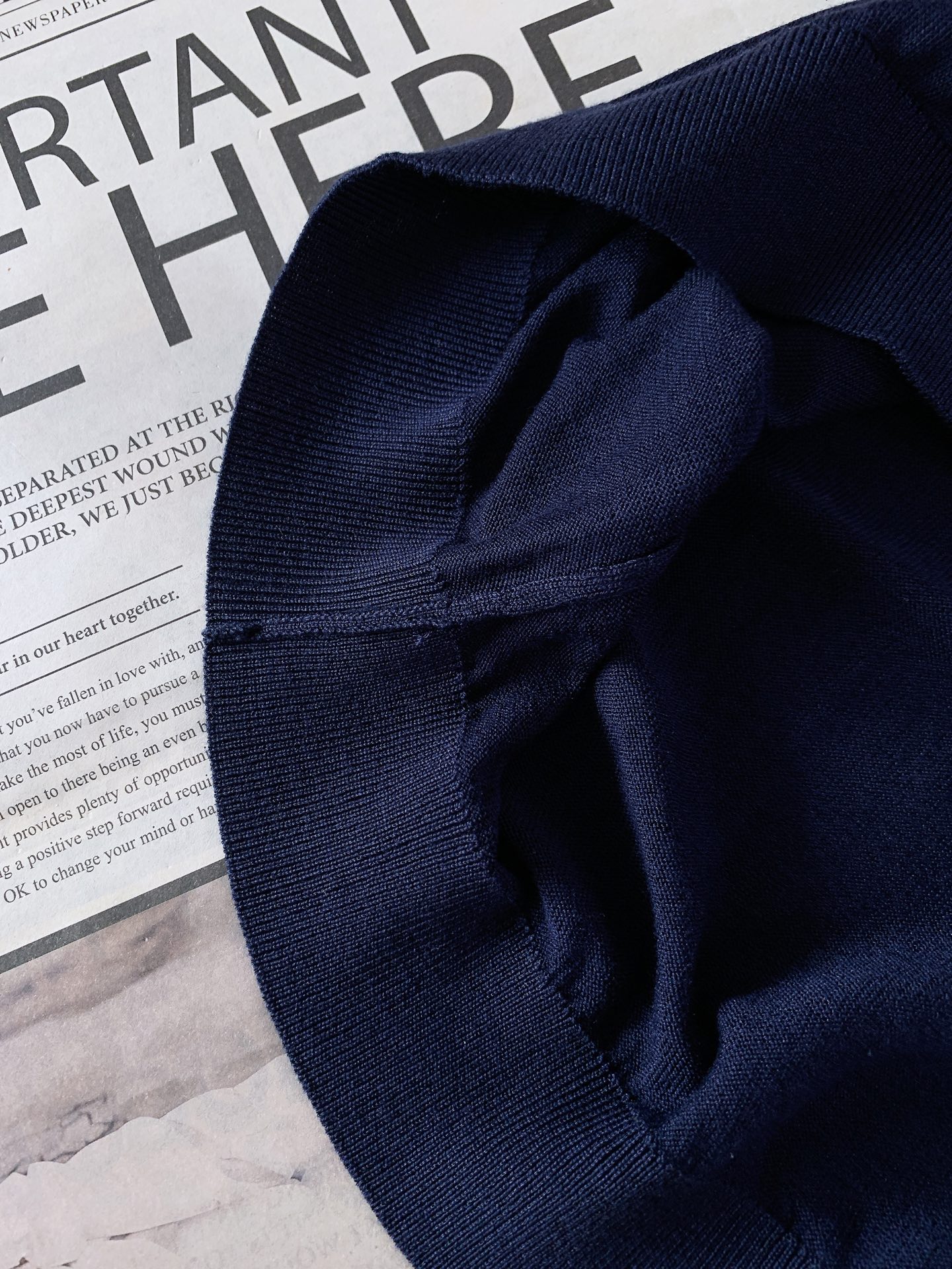 LoroPiana L.P SS春夏新品 Loro Piana翻领针织短袖材质 桑蚕丝混纺尺寸	M	  