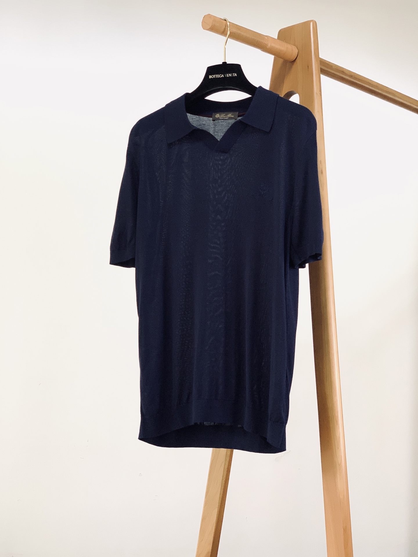 LoroPiana L.P SS春夏新品 Loro Piana翻领针织短袖材质 桑蚕丝混纺尺寸	M	  