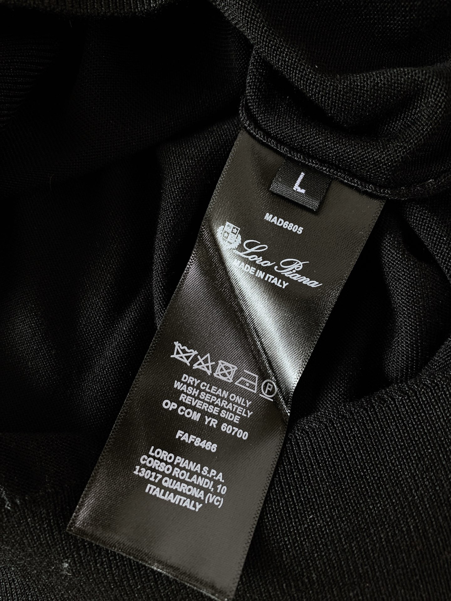 LoroPiana L.P SS春夏新品 Loro Piana翻领针织短袖材质 桑蚕丝混纺尺寸	M	  