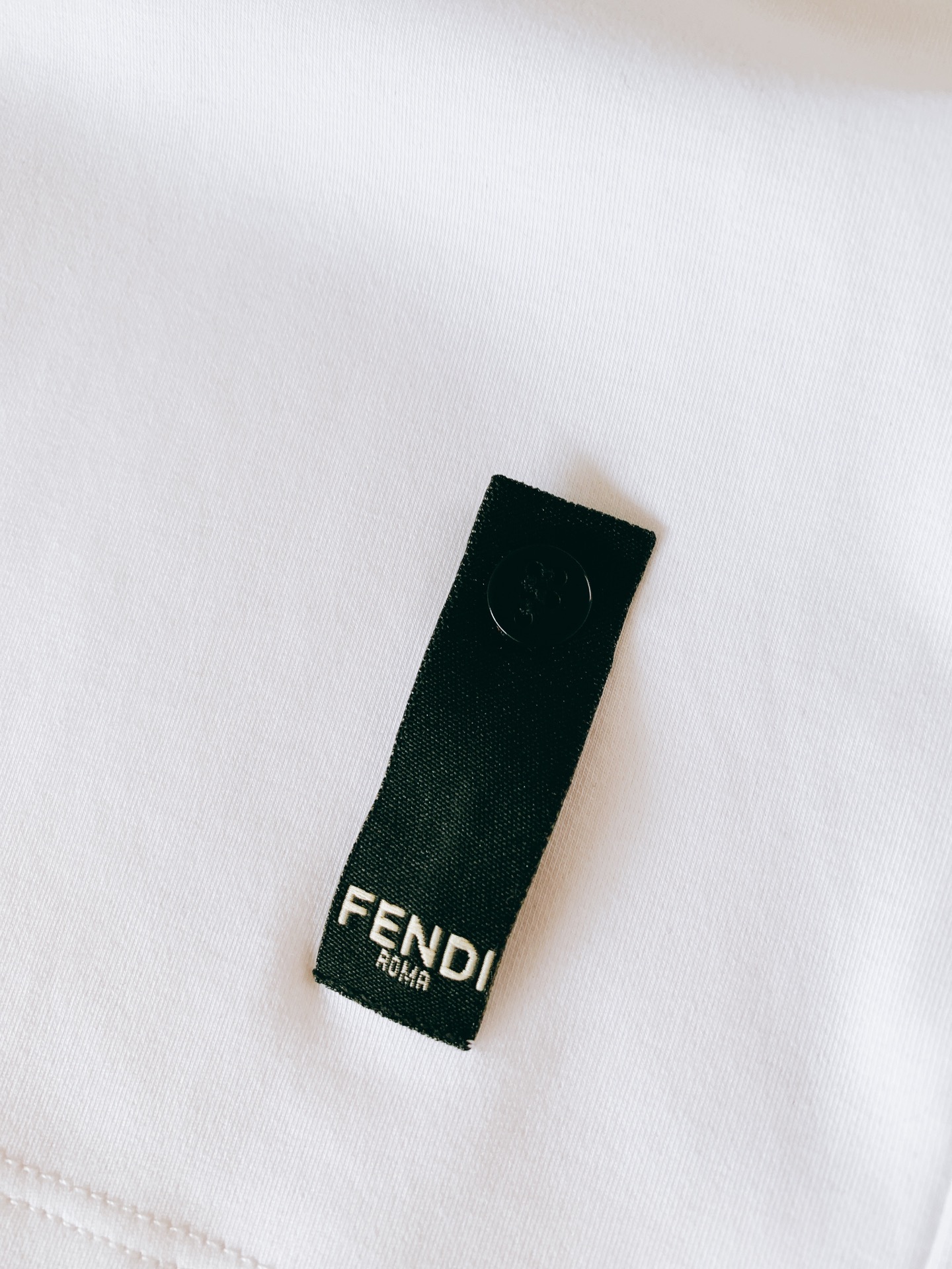 Fendi 芬迪 2026SS春夏新品小怪兽系列刺绣T恤高支长绒精梳棉｜220g重磅质感经典黄眼刺绣标识