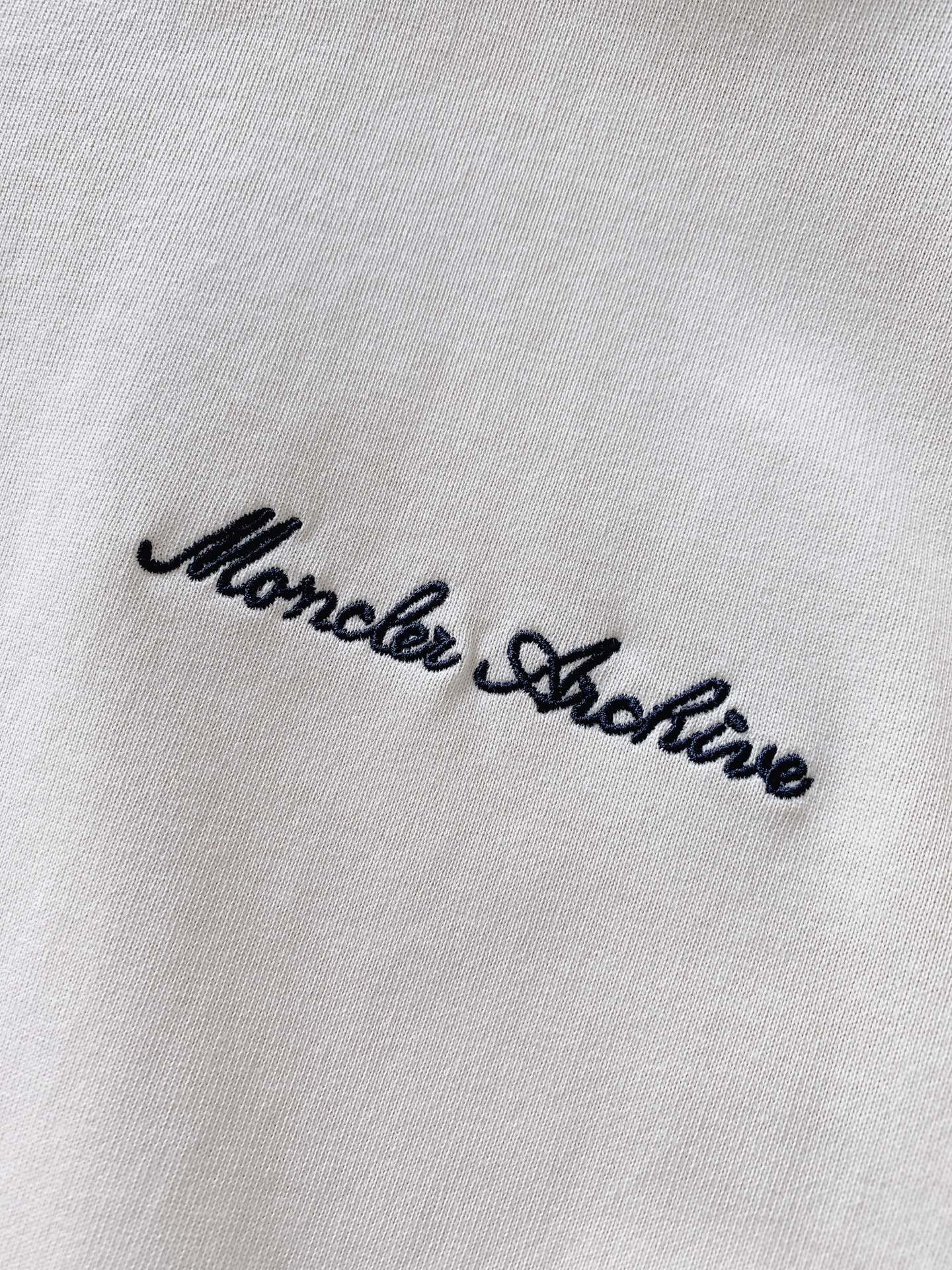 Moncler 蒙口 2026SS春夏新品Archive系列撞色领刺绣T恤双股精梳棉面料｜230g重磅质