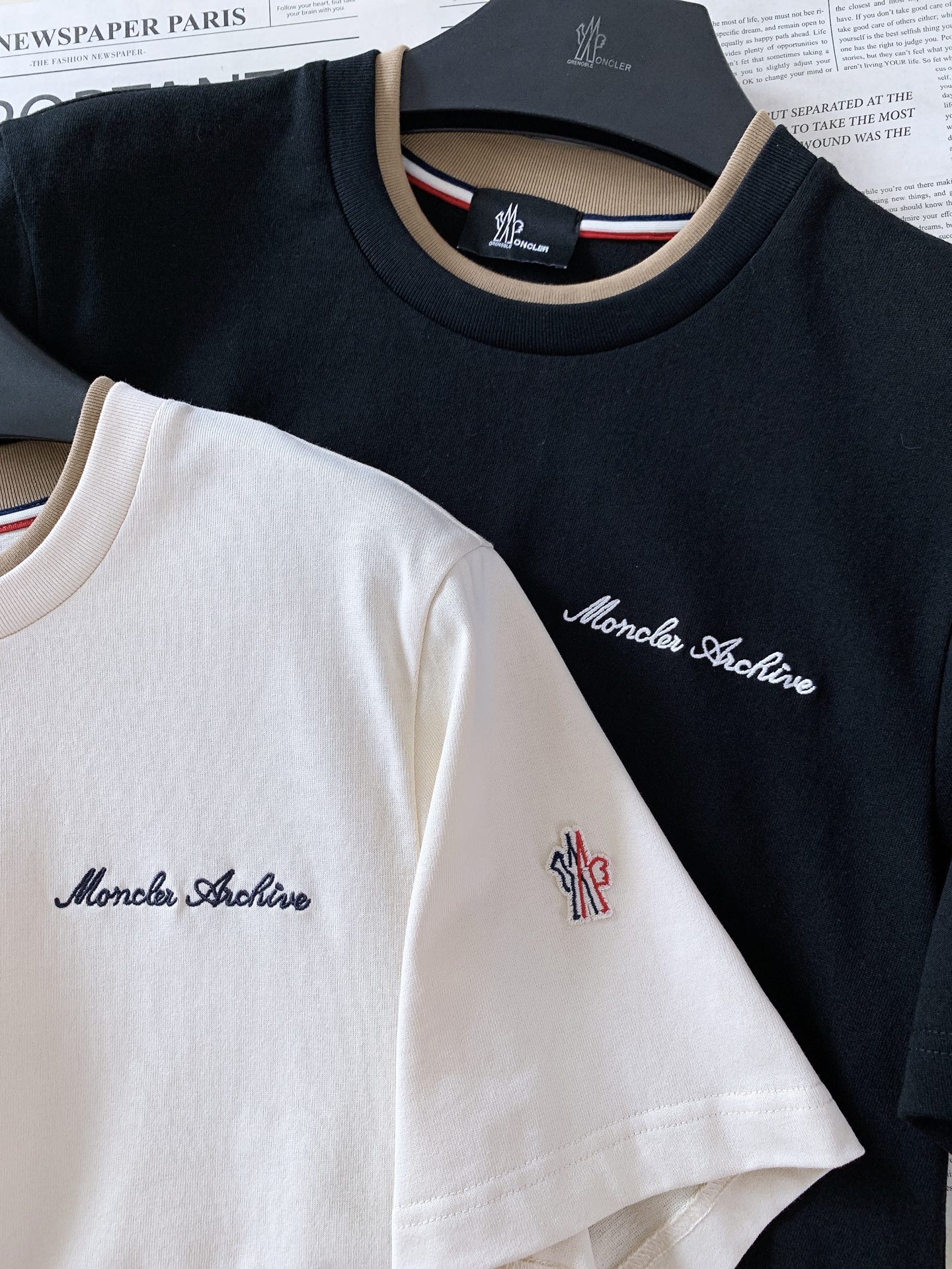 Moncler 蒙口 2026SS春夏新品Archive系列撞色领刺绣T恤双股精梳棉面料｜230g重磅质