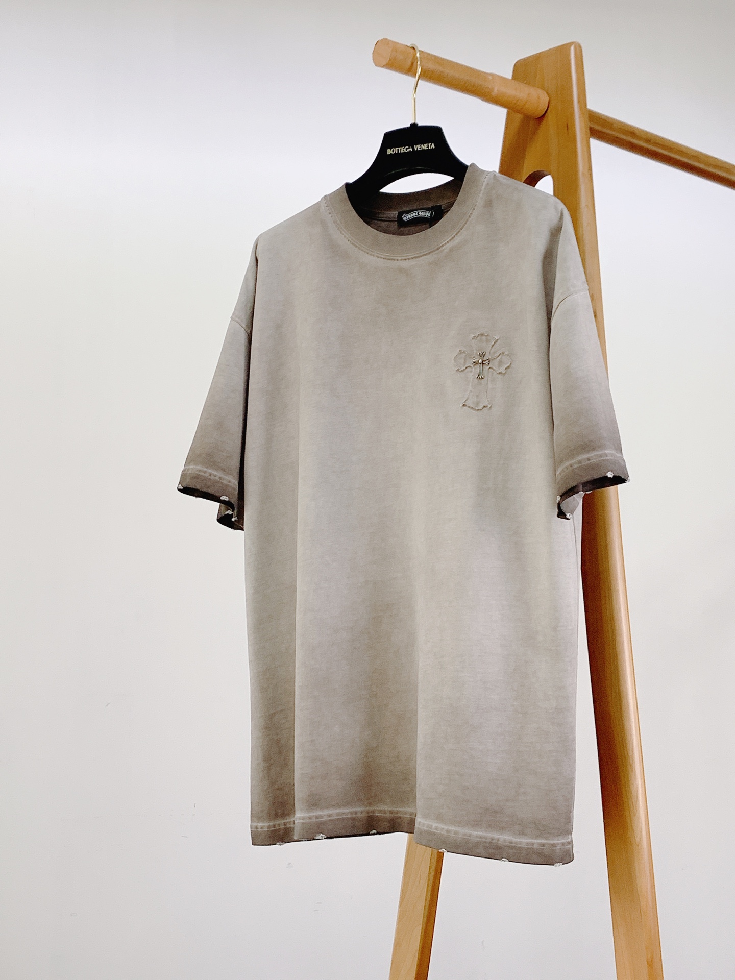 Chrome Hearts 克罗心 2026SS春夏新品 做旧渐变金属十字架T恤280g重磅双股精梳棉｜