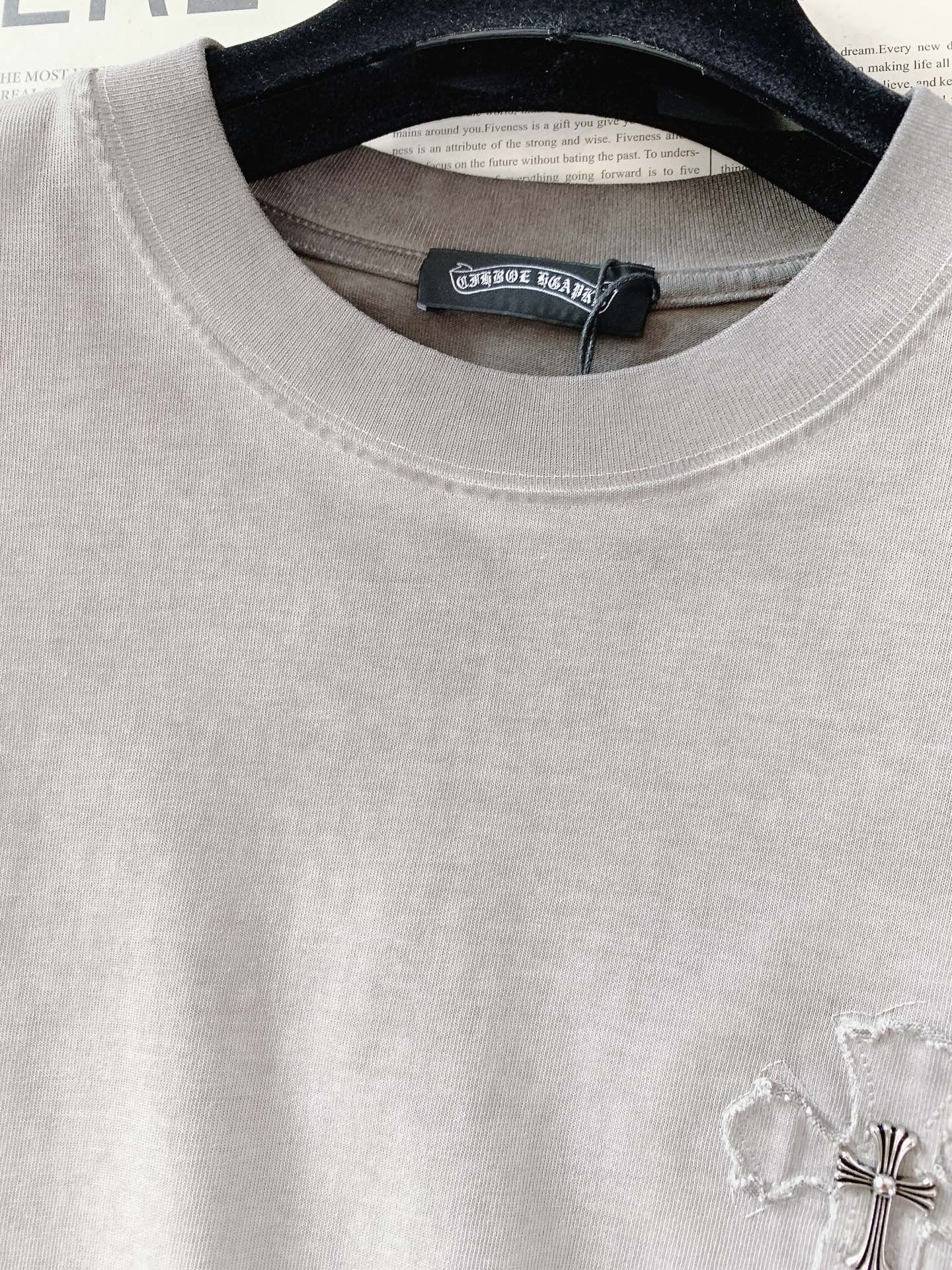 Chrome Hearts 克罗心 2026SS春夏新品 做旧渐变金属十字架T恤280g重磅双股精梳棉｜