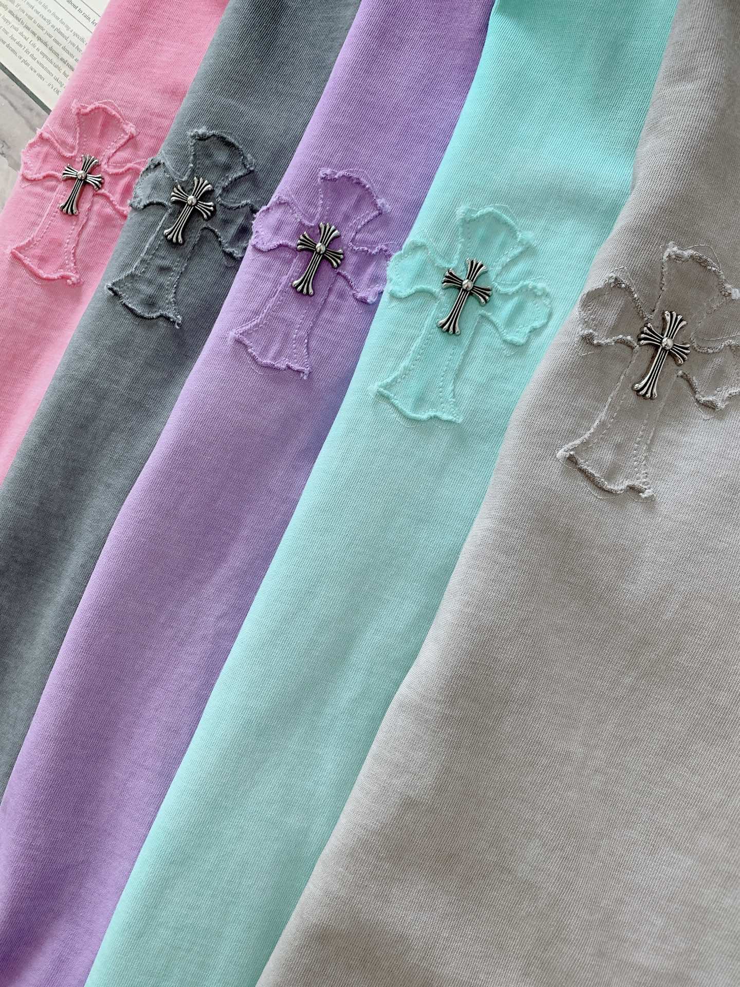 Chrome Hearts 克罗心 2026SS春夏新品 做旧渐变金属十字架T恤280g重磅双股精梳棉｜