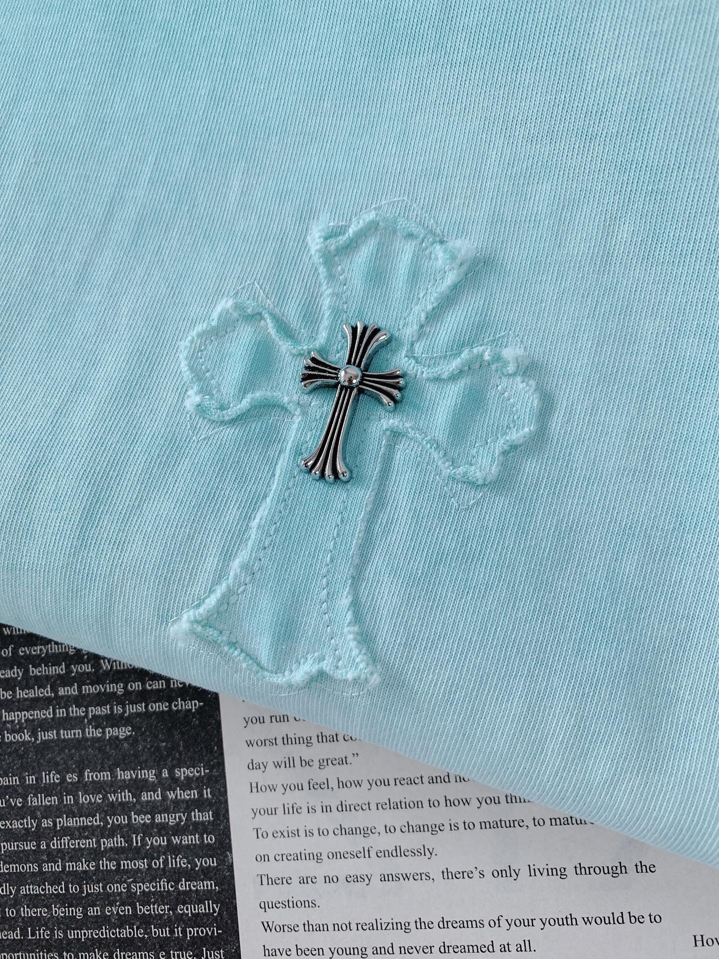 Chrome Hearts 克罗心 2026SS春夏新品 做旧渐变金属十字架T恤280g重磅双股精梳棉｜
