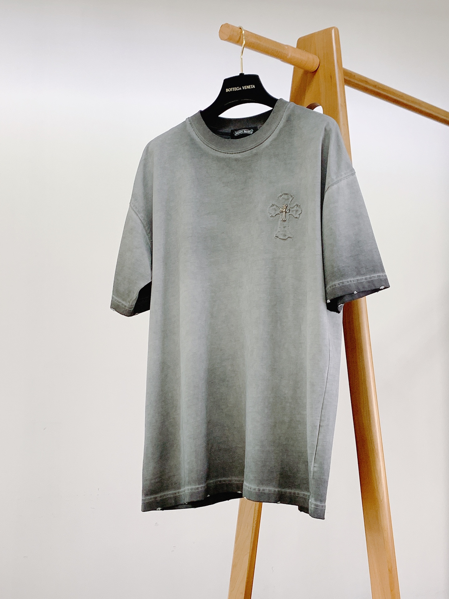 Chrome Hearts 克罗心 2026SS春夏新品 做旧渐变金属十字架T恤280g重磅双股精梳棉｜