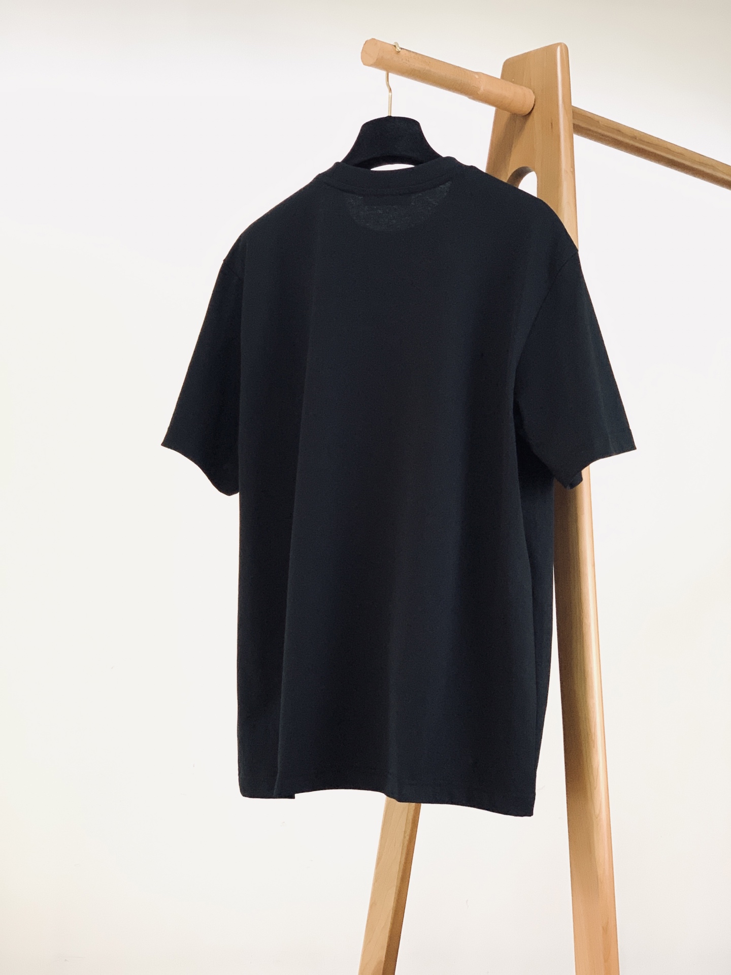 Stone Island 石头岛 2026SS春夏新品 罗盘徽章口袋T恤重磅棉料+防撕裂尼龙口袋，260