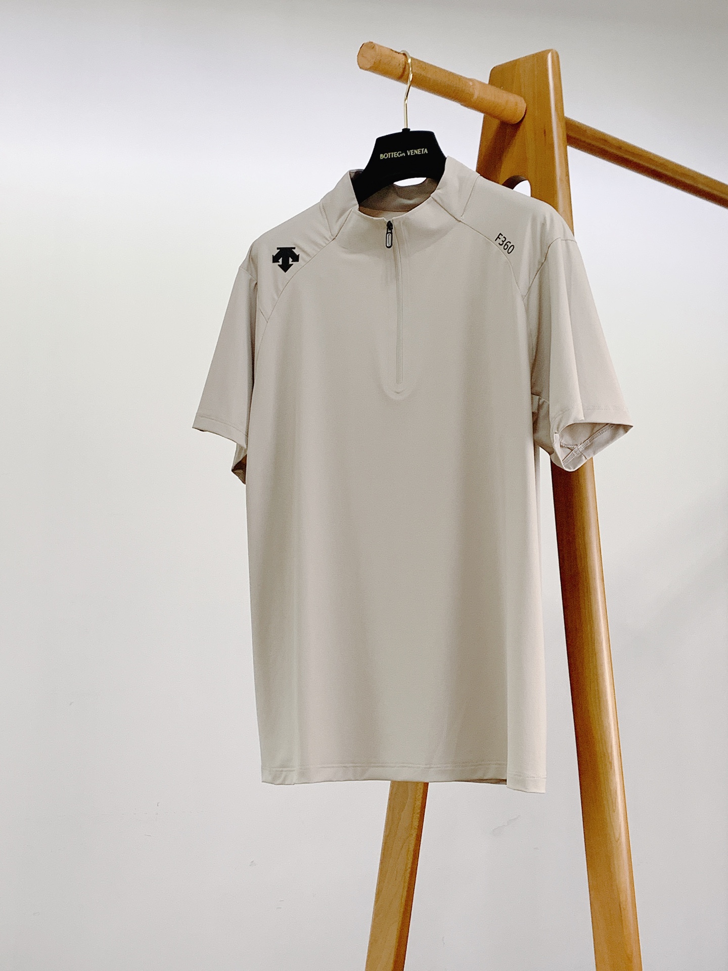 DESCENTE 迪桑特 2026SS春夏新品 F360系列半拉链速干T恤👕专业运动面料，顺滑透气还速干