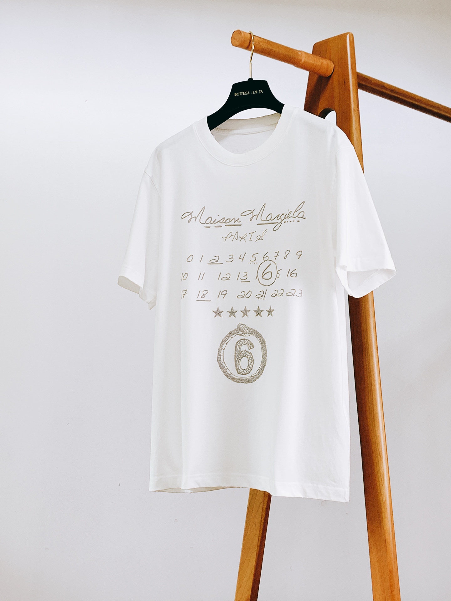 Maison Margiela MM6 马丁马吉拉 2026SS春夏新品数字涂鸦发泡T恤👕重磅纯棉面料，
