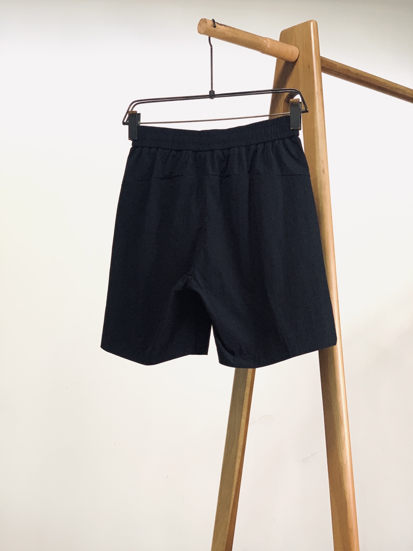 DESCENTE 迪桑特 2026SS春夏新品 轻量速干运动短裤🩳专业级速干面料，轻盈透气还防泼，日常打