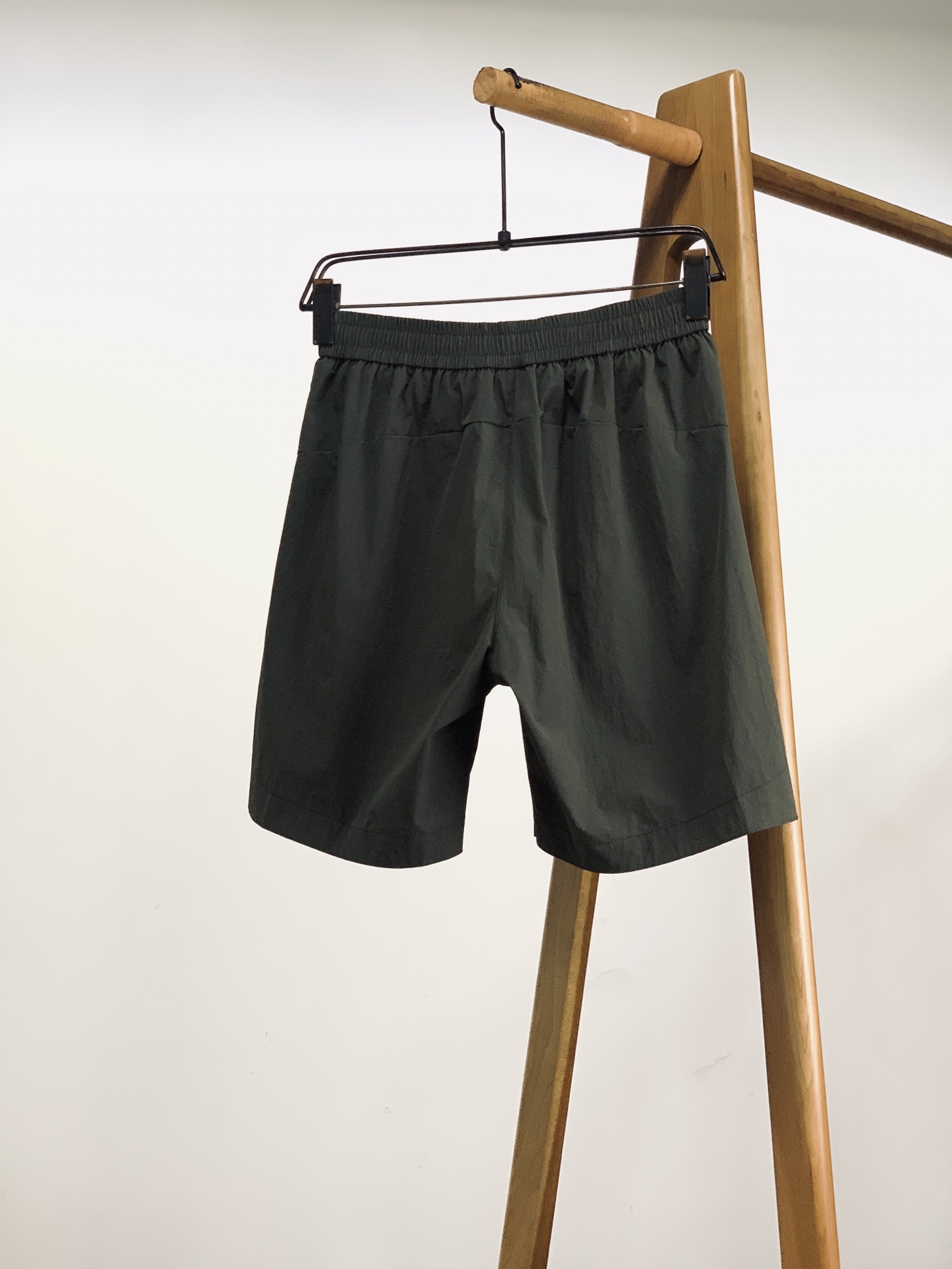 DESCENTE 迪桑特 2026SS春夏新品 轻量速干运动短裤🩳专业级速干面料，轻盈透气还防泼，日常打