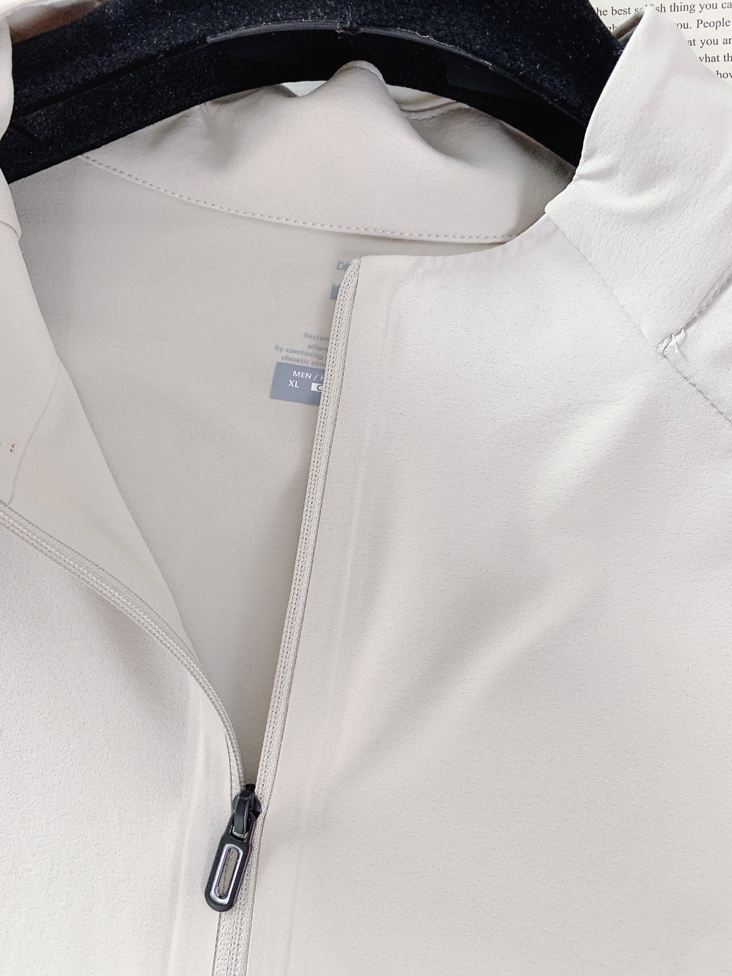DESCENTE 迪桑特 2026SS春夏新品 F360系列半拉链速干T恤👕专业运动面料，顺滑透气还速干