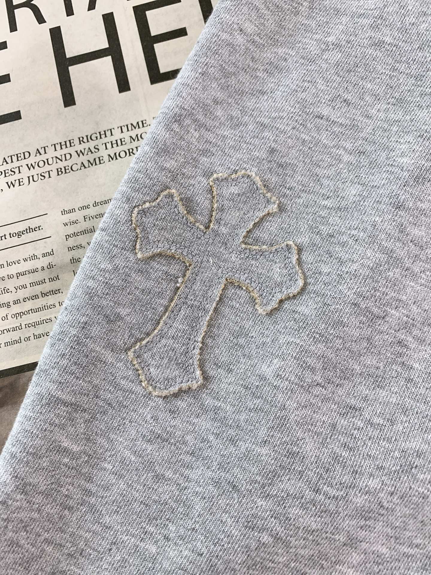 Chrome Hearts 克罗心 2026SS春夏新品 三重十字毛圈休闲短裤🩳高克重重磅毛圈面料，软糯