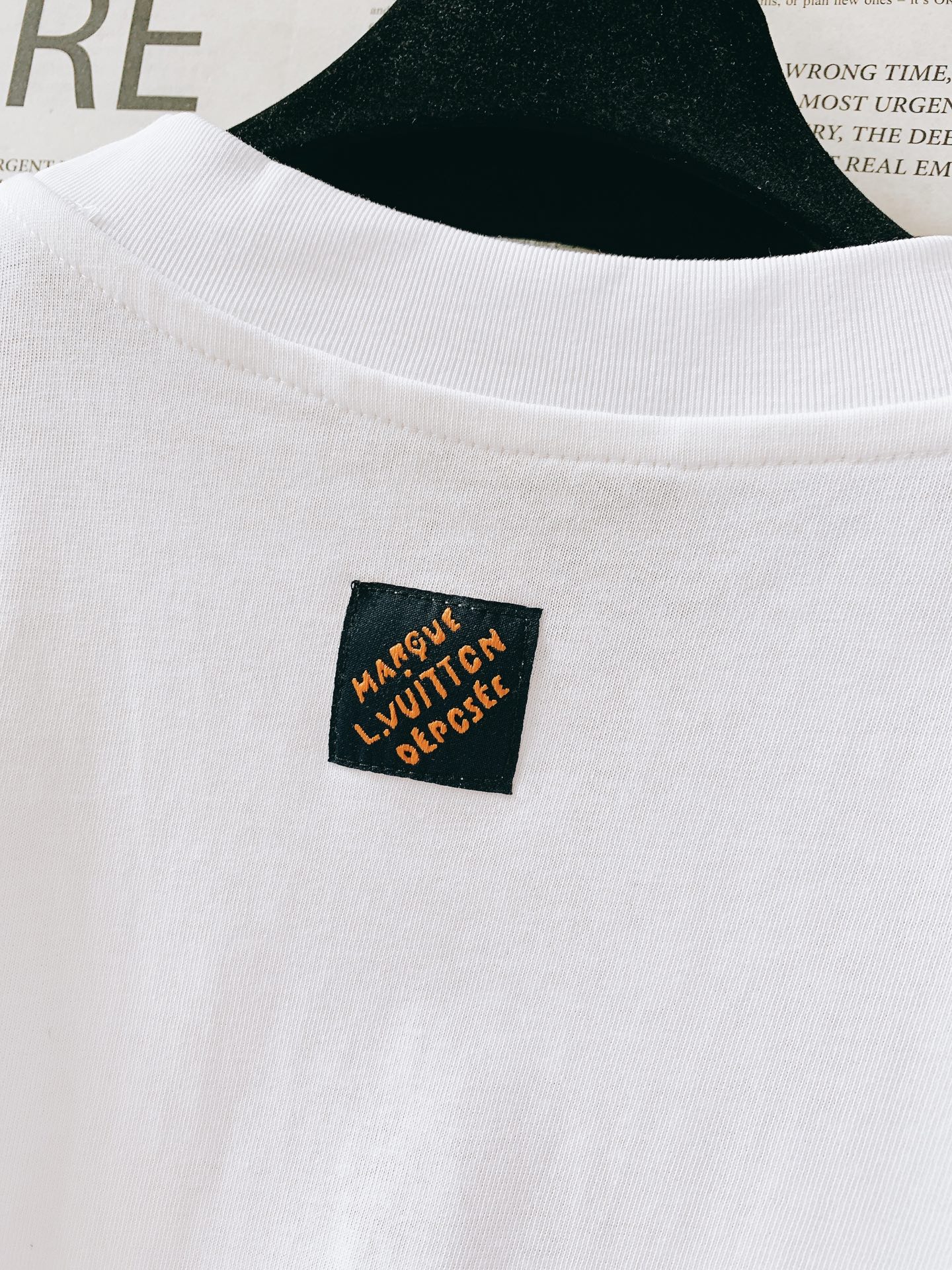 LouisVuitton 路易威登 2026SS春夏新品经典大Logo短袖👕甄选高支长绒棉，上身柔软透气