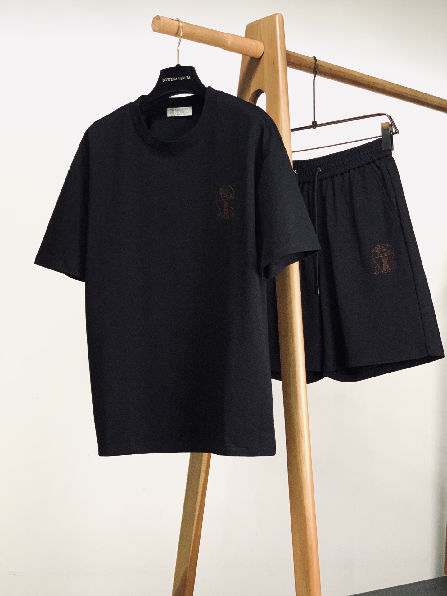 Brunello Cucinelli 布鲁奈罗.库奇内利 2026SS春夏新品BC休闲刺绣套装，顶级长绒