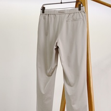 Ermenegildo Zegna 杰尼亚 2026SS春夏新品弹力直筒休闲长裤👖定制抗皱弹力面料,垂感 Ermenegildo Zegna 杰尼亚 2026SS春夏新品弹力直筒休闲长裤👖定制抗皱弹力面料,垂感