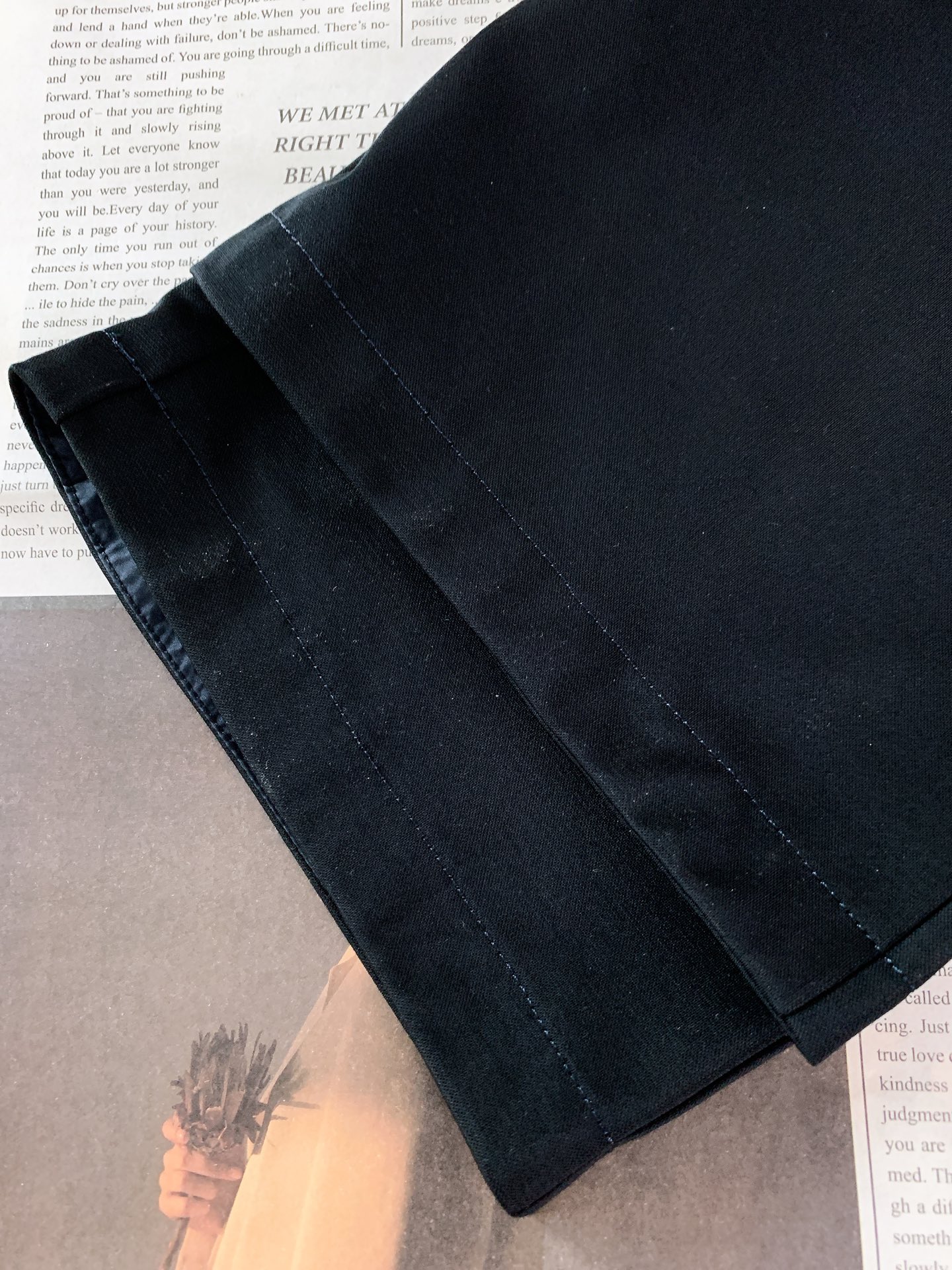 Ermenegildo Zegna 杰尼亚 2026SS春夏新品弹力直筒休闲长裤👖定制抗皱弹力面料，垂感