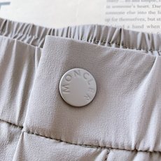 Moncler 蒙口 2026SS春夏新品 机能工装休闲长裤👖进口抗泼水速干面料,轻薄透气,出汗快速干爽 Moncler 蒙口 2026SS春夏新品 机能工装休闲长裤👖进口抗泼水速干面料,轻薄透气,出汗快速干爽
