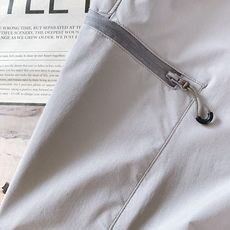 Moncler 蒙口 2026SS春夏新品 机能工装休闲长裤👖进口抗泼水速干面料,轻薄透气,出汗快速干爽 Moncler 蒙口 2026SS春夏新品 机能工装休闲长裤👖进口抗泼水速干面料,轻薄透气,出汗快速干爽
