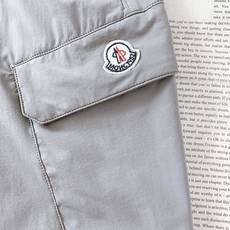 Moncler 蒙口 2026SS春夏新品 机能工装休闲长裤👖进口抗泼水速干面料,轻薄透气,出汗快速干爽 Moncler 蒙口 2026SS春夏新品 机能工装休闲长裤👖进口抗泼水速干面料,轻薄透气,出汗快速干爽