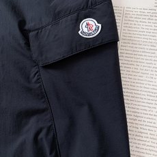 Moncler 蒙口 2026SS春夏新品 机能工装休闲长裤👖进口抗泼水速干面料,轻薄透气,出汗快速干爽 Moncler 蒙口 2026SS春夏新品 机能工装休闲长裤👖进口抗泼水速干面料,轻薄透气,出汗快速干爽