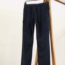 Moncler 蒙口 2026SS春夏新品 机能工装休闲长裤👖进口抗泼水速干面料,轻薄透气,出汗快速干爽 Moncler 蒙口 2026SS春夏新品 机能工装休闲长裤👖进口抗泼水速干面料,轻薄透气,出汗快速干爽