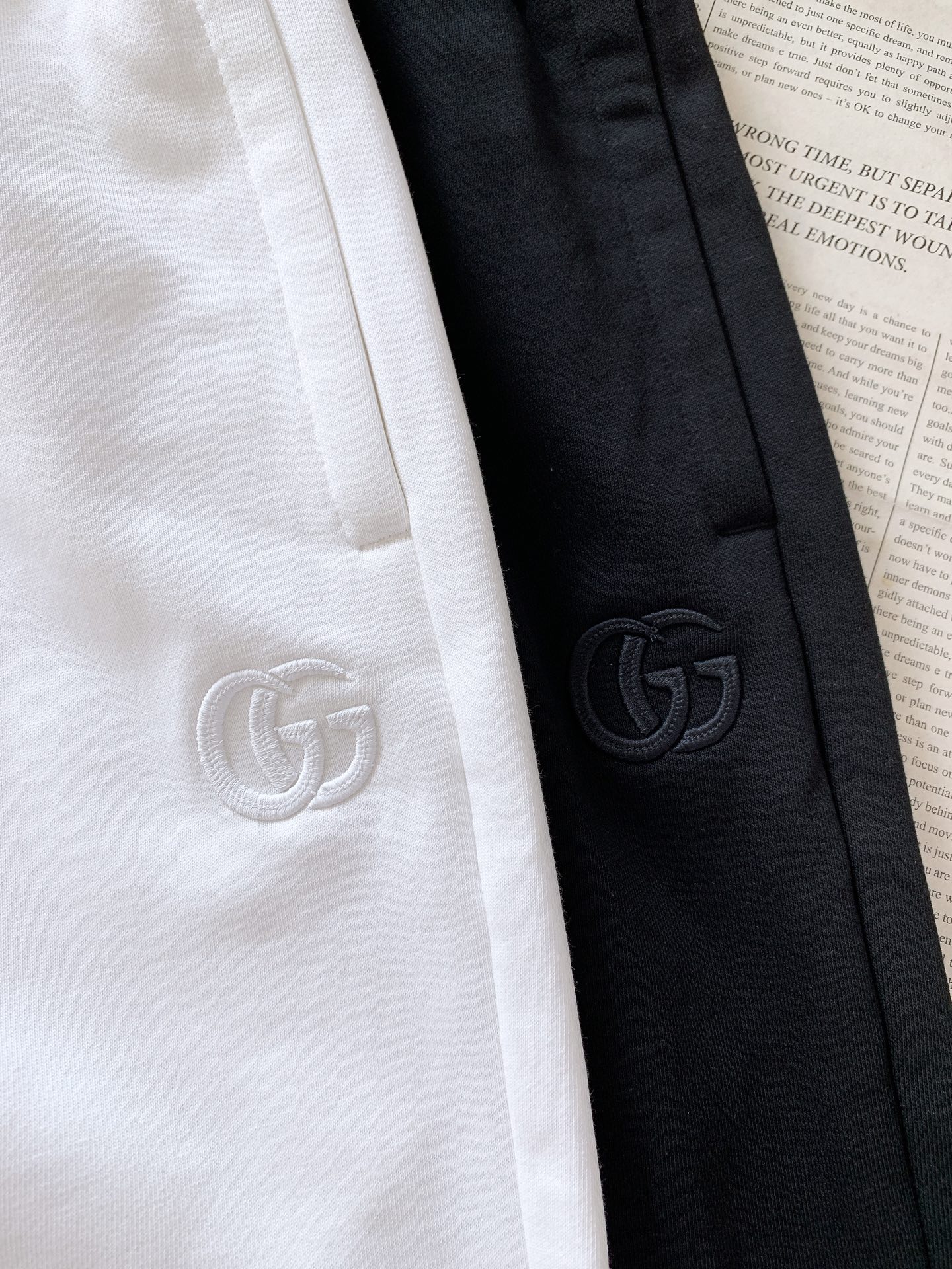 Gucci 古驰 2026SS春夏新品 GG刺绣五分短裤，进口精梳全棉面料，质地厚实，上身舒适透气，炎热