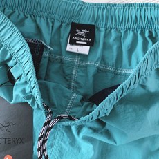 ARCTERYX 始祖鸟 2026SS春夏新品机能速干五分短裤🩳轻量抗撕裂速干尼龙料子自带防泼水效果,出 ARCTERYX 始祖鸟 2026SS春夏新品机能速干五分短裤🩳轻量抗撕裂速干尼龙料子自带防泼水效果,出
