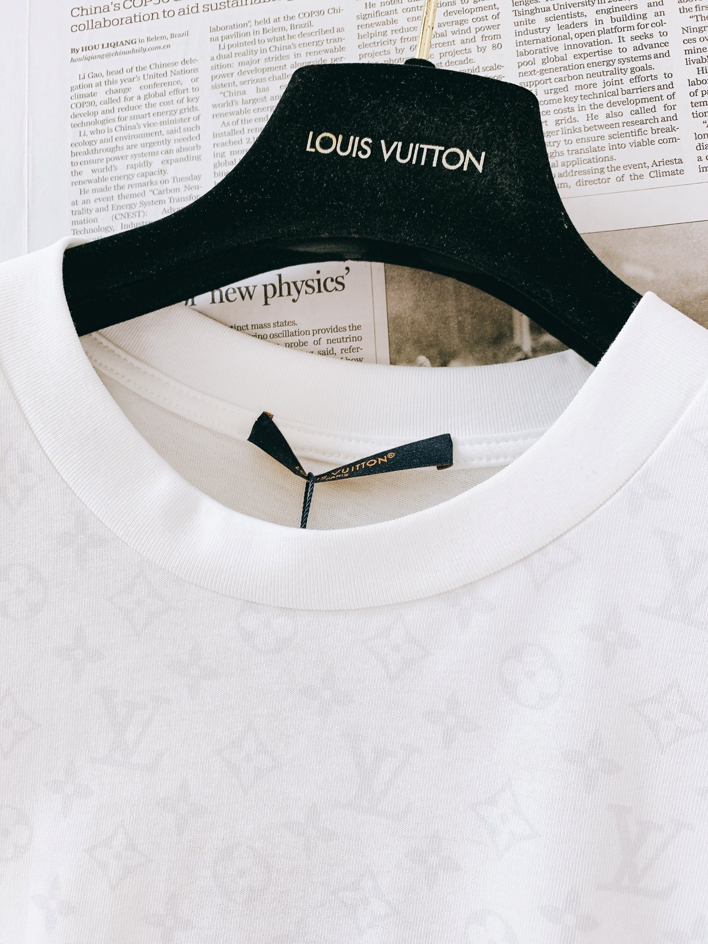 LouisVuitton 路易威登 2026SS春夏新品限定暗纹满印短袖👕甄选意大利进口高支双股长绒棉，