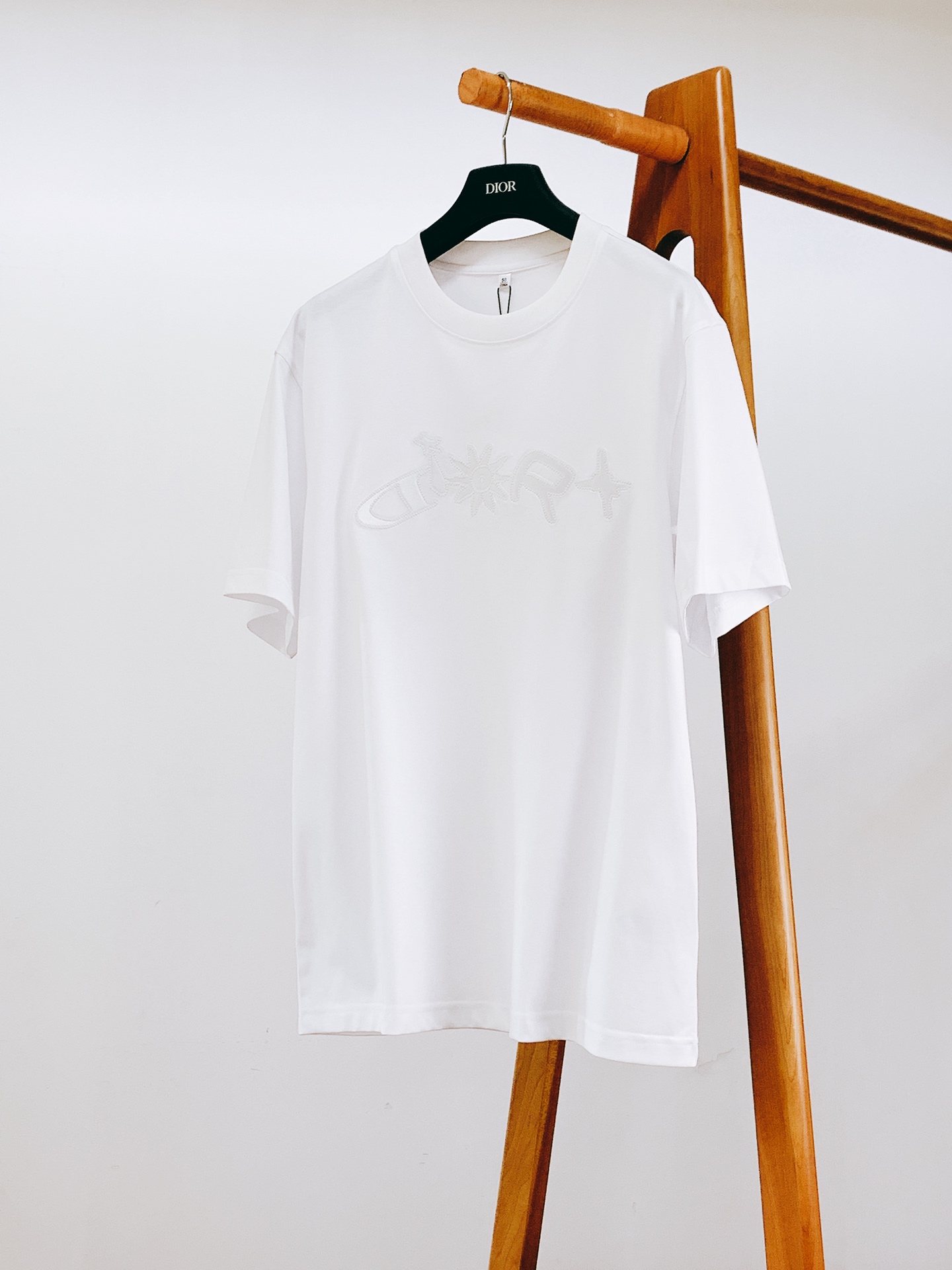 Dior Homme 迪奥·桀傲 2026SS春夏新品 星空珍珠刺绣短袖重磅上新！甄选高支双丝光长绒棉面