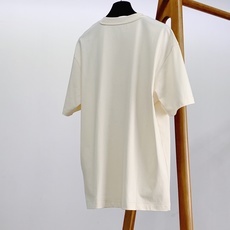 Fendi芬迪 2026SS春夏新品马年限定红格骏马短袖👕甄选240g高支双丝光长绒棉,成衣预水洗软化处 Fendi芬迪 2026SS春夏新品马年限定红格骏马短袖👕甄选240g高支双丝光长绒棉,成衣预水洗软化处