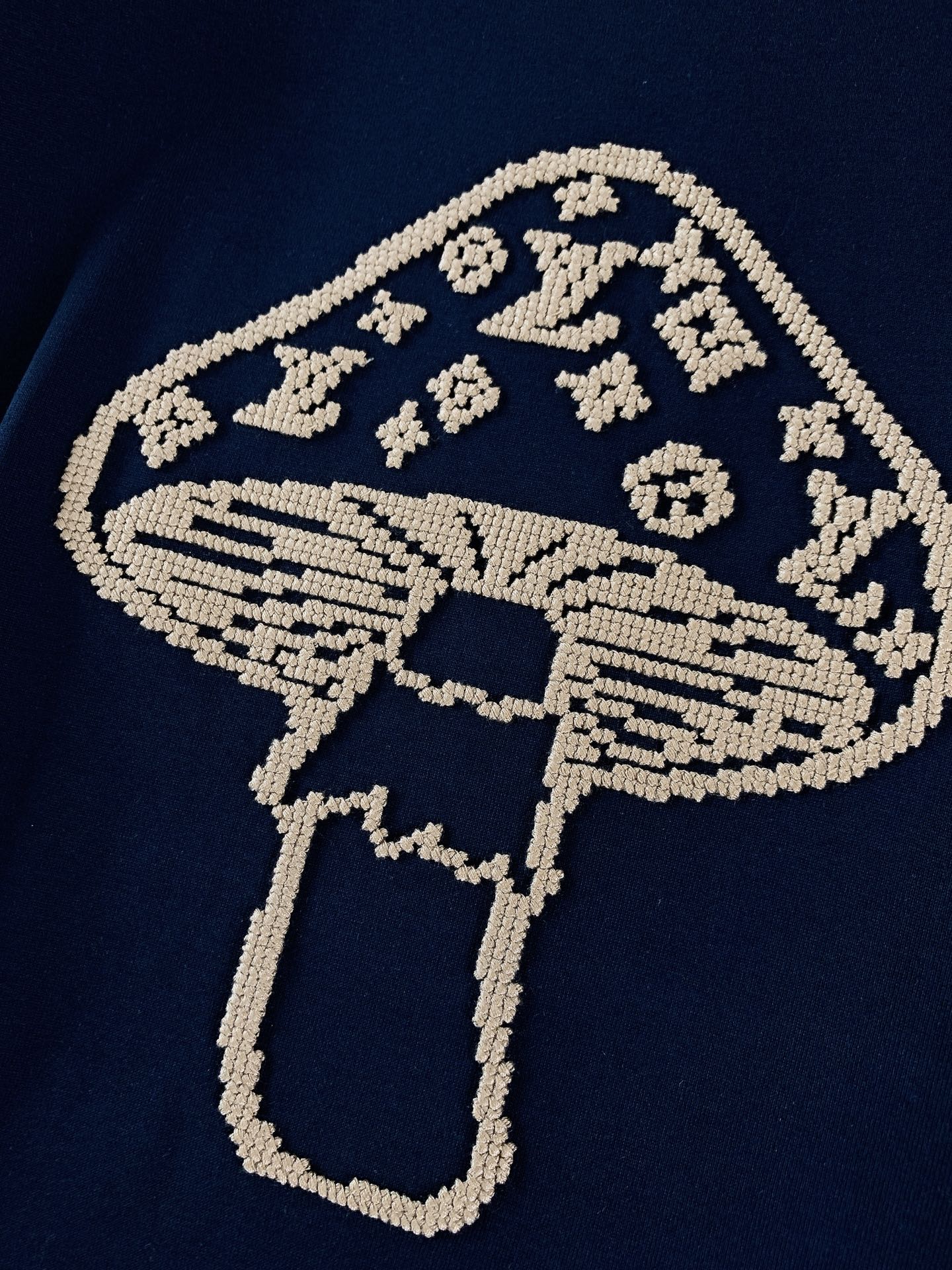 LouisVuitton 路易威登 2026SS春夏新品创意蘑菇老花刺绣短袖👕甄选250g高支双丝光长绒