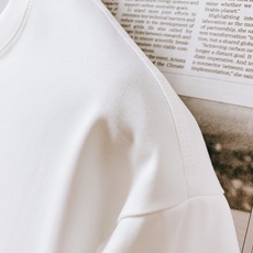 Kiton 奇顿 2026SS春夏新品轻奢基础短袖T恤👕高支液氨长绒棉,丝滑垂顺透气不粘身领口暗藏撞色红 Kiton 奇顿 2026SS春夏新品轻奢基础短袖T恤👕高支液氨长绒棉,丝滑垂顺透气不粘身领口暗藏撞色红
