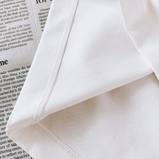 Kiton 奇顿 2026SS春夏新品轻奢基础短袖T恤👕高支液氨长绒棉,丝滑垂顺透气不粘身领口暗藏撞色红 Kiton 奇顿 2026SS春夏新品轻奢基础短袖T恤👕高支液氨长绒棉,丝滑垂顺透气不粘身领口暗藏撞色红