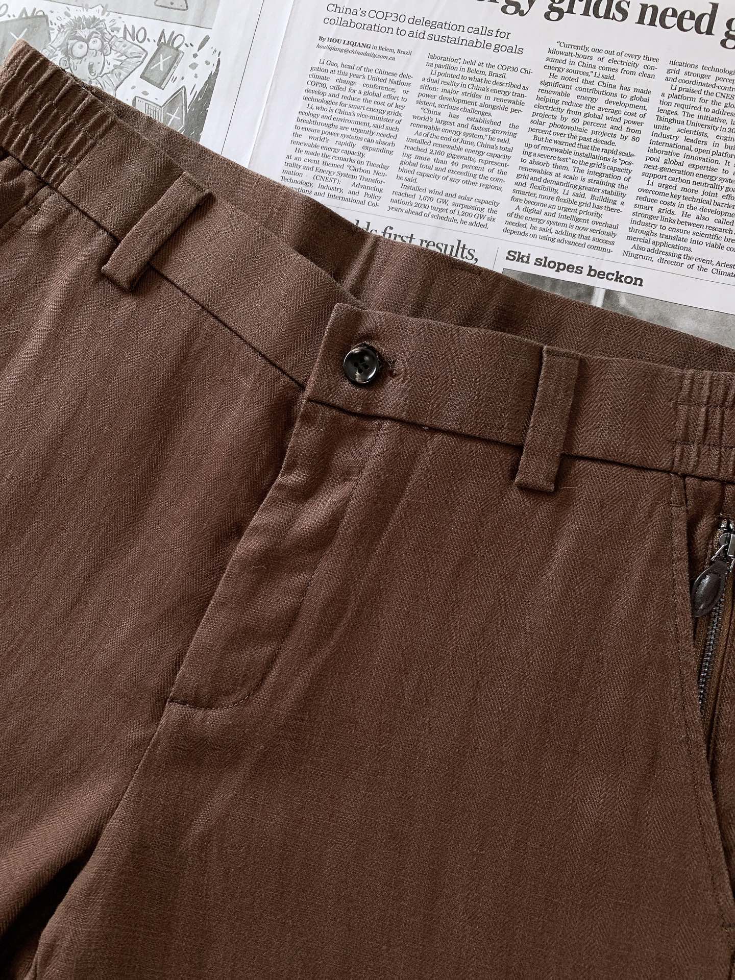 Berluti 伯鲁蒂 2026SS春夏新品 高端亚麻休闲长裤👖甄选高支水洗亚麻混纺面料，自带细腻柔和人