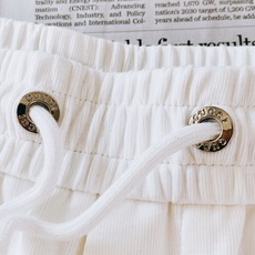 Gucci 古驰 2026SS春夏新品 经典侧边织带运动五分短裤🩳甄选重磅高支精梳棉针织面料,毛圈肌理细 Gucci 古驰 2026SS春夏新品 经典侧边织带运动五分短裤🩳甄选重磅高支精梳棉针织面料,毛圈肌理细