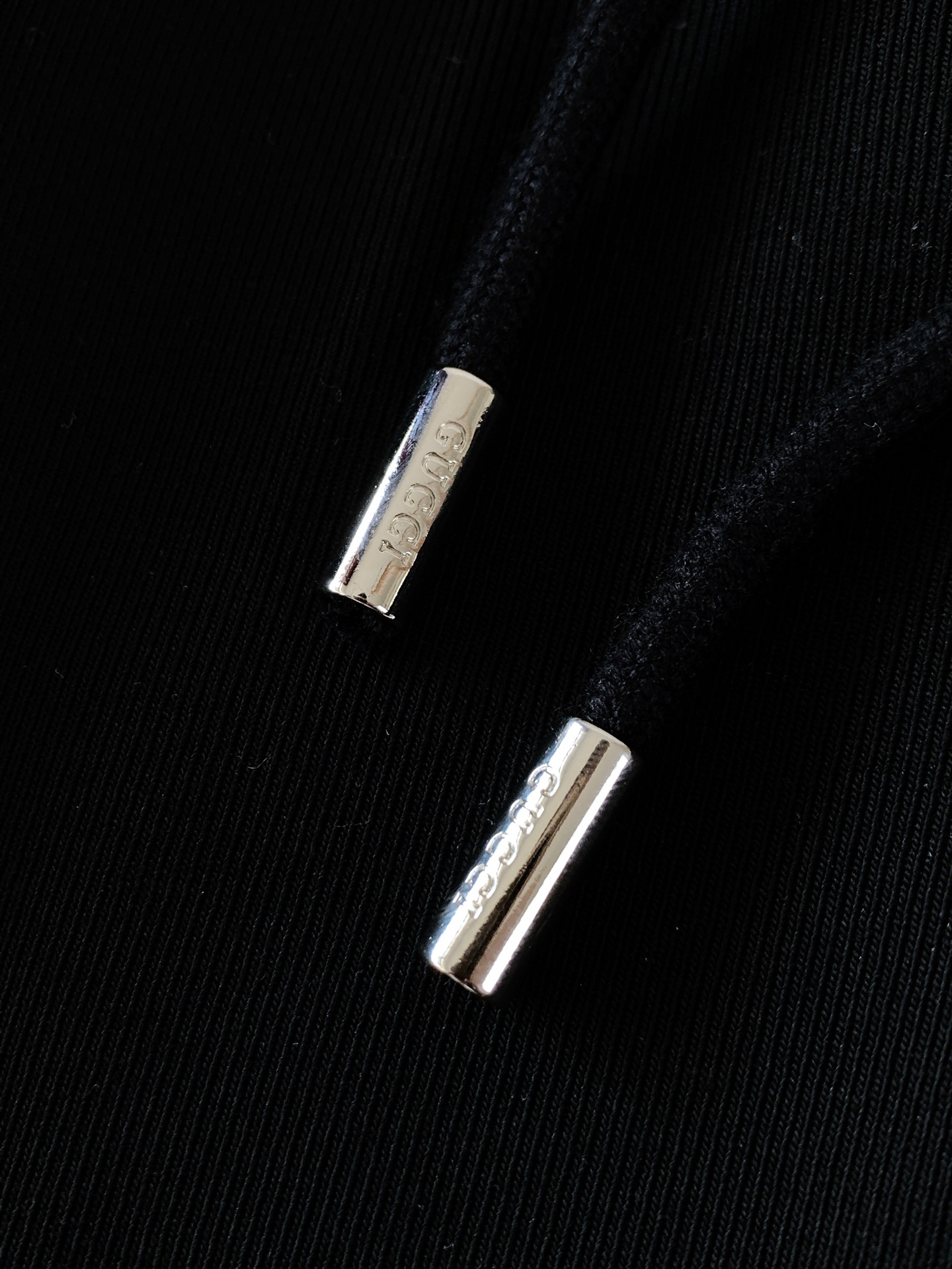 Gucci 古驰 2026SS春夏新品 经典侧边织带运动五分短裤🩳甄选重磅高支精梳棉针织面料，毛圈肌理细