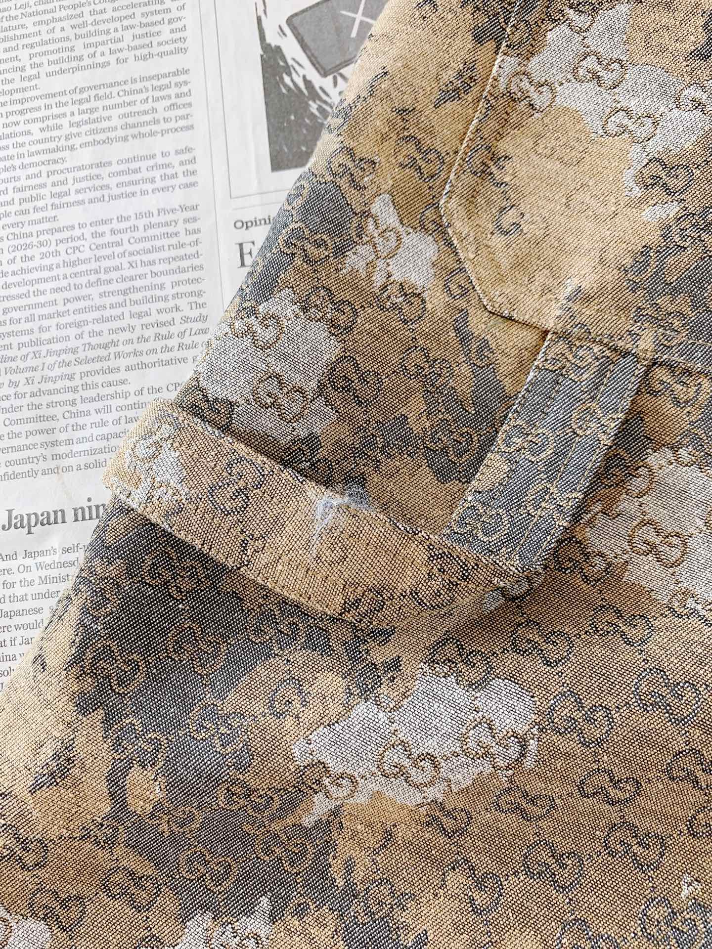 Gucci 古驰 2026SS春夏新品 GG迷彩工装五分短裤🩳甄选高密斜纹水洗混纺面料，自带柔和哑光肌理