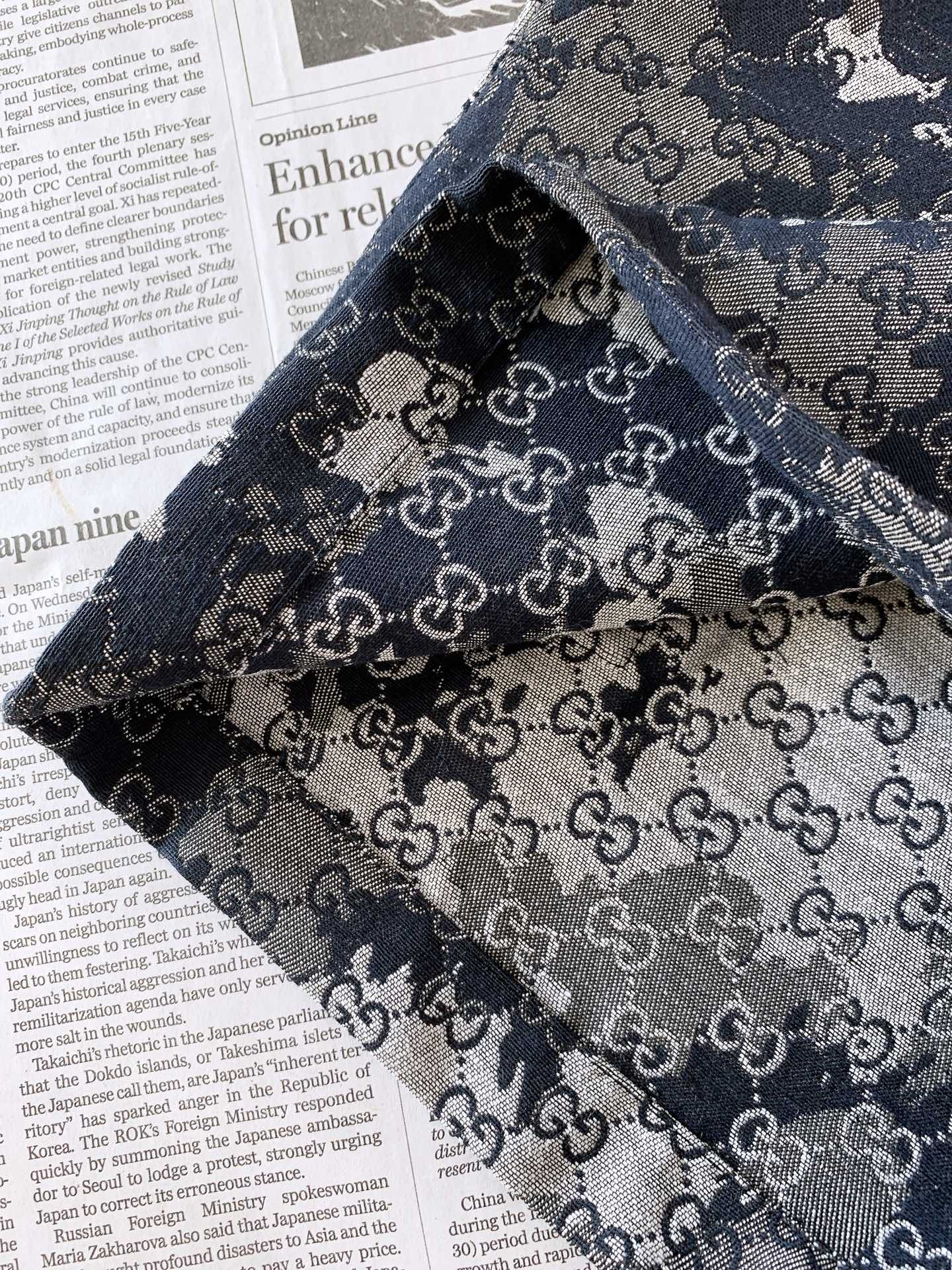 Gucci 古驰 2026SS春夏新品 GG迷彩工装五分短裤🩳甄选高密斜纹水洗混纺面料，自带柔和哑光肌理