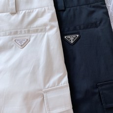Prada 普拉达 2026SS春夏新品 经典工装五分短裤🩳精选定制高支超薄抗皱机能混纺面料,自带细腻哑 Prada 普拉达 2026SS春夏新品 经典工装五分短裤🩳精选定制高支超薄抗皱机能混纺面料,自带细腻哑