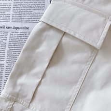 Prada 普拉达 2026SS春夏新品 经典工装五分短裤🩳精选定制高支超薄抗皱机能混纺面料,自带细腻哑 Prada 普拉达 2026SS春夏新品 经典工装五分短裤🩳精选定制高支超薄抗皱机能混纺面料,自带细腻哑