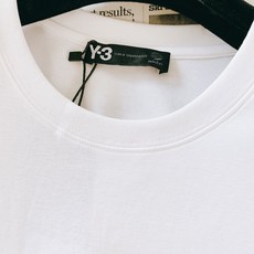 Y-3 山本耀司 2026SS春夏新品经典立体刺绣圆领T恤👕甄选100%高支重磅长绒精梳棉,经过预缩水洗 Y-3 山本耀司 2026SS春夏新品经典立体刺绣圆领T恤👕甄选100%高支重磅长绒精梳棉,经过预缩水洗