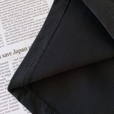 Prada 普拉达 2026SS春夏新品 基础字母标识短袖👕甄选液氨工艺高支双股精梳棉打造,面料厚实顺滑 Prada 普拉达 2026SS春夏新品 基础字母标识短袖👕甄选液氨工艺高支双股精梳棉打造,面料厚实顺滑