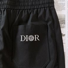 Dior Homme 迪奥·桀傲 2026SS春夏新品 罗盘刺绣束脚休闲卫裤👖定制垂感混纺机能面料,哑光 Dior Homme 迪奥·桀傲 2026SS春夏新品 罗盘刺绣束脚休闲卫裤👖定制垂感混纺机能面料,哑光